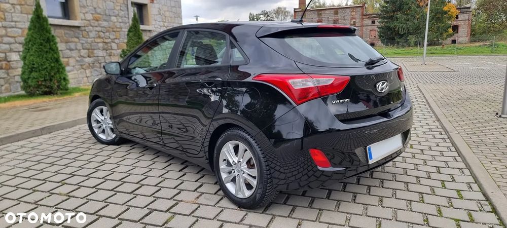 Hyundai i30 1.4 Edition Plus - 11
