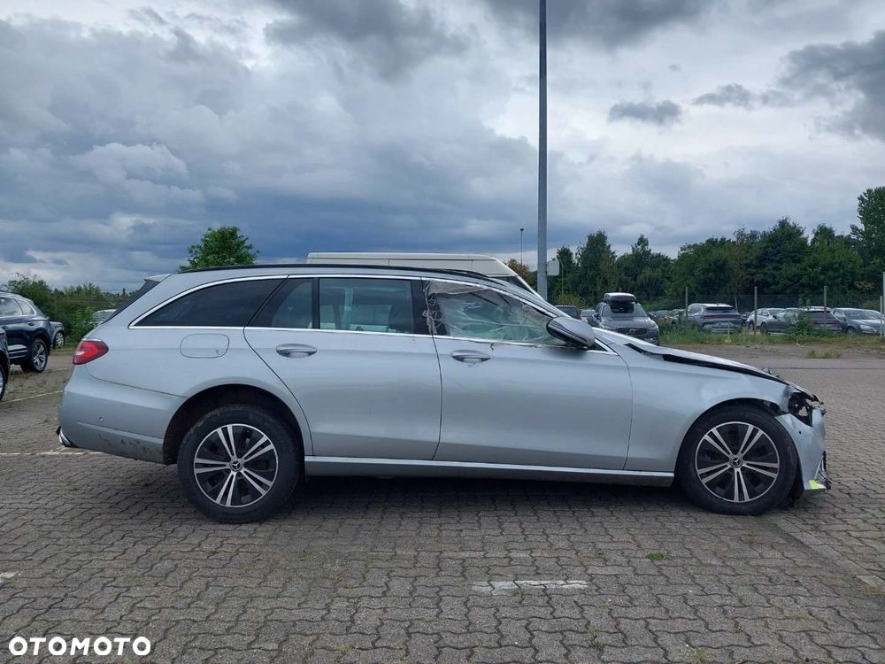 Mercedes-Benz Klasa E 220 d 9G-TRONIC Avantgarde - 1