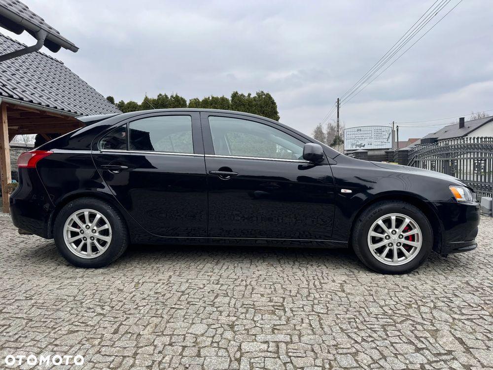 Mitsubishi Lancer 1.8 DI-D+ ClearTec Intense - 4