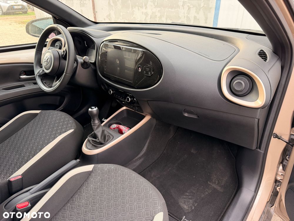 Toyota Aygo X Limited - 4