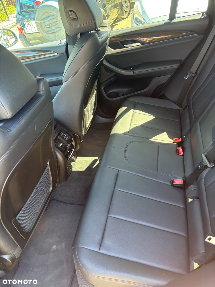 BMW X3 xDrive30i xLine - 17