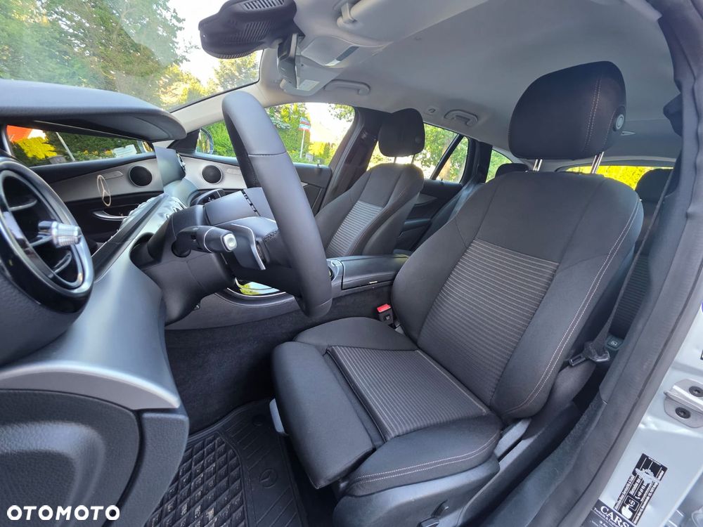 Mercedes-Benz Klasa E 250 (BlueTEC) d 9G-TRONIC - 20