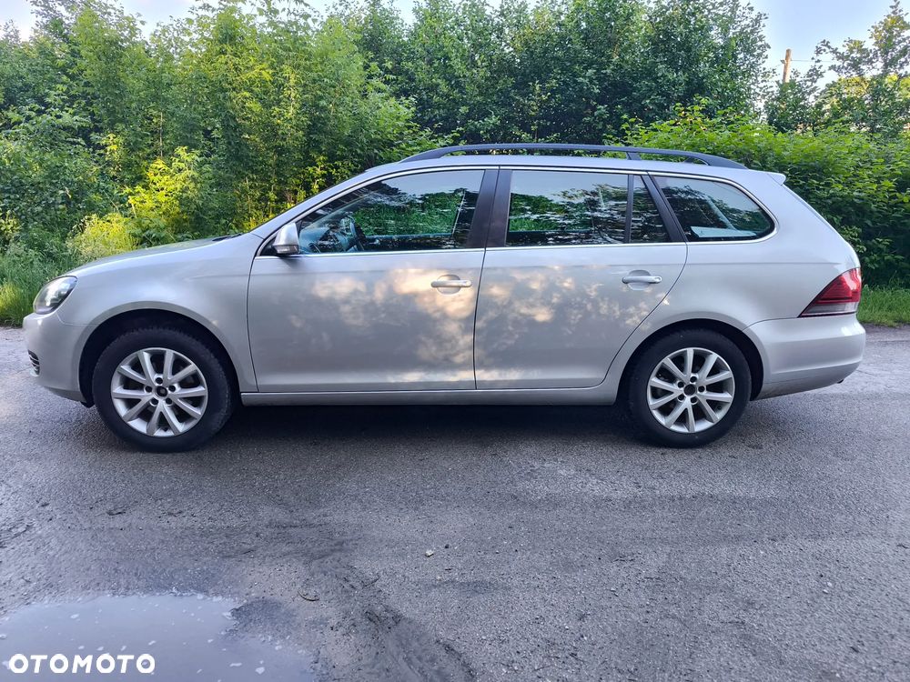 Volkswagen Golf - 5