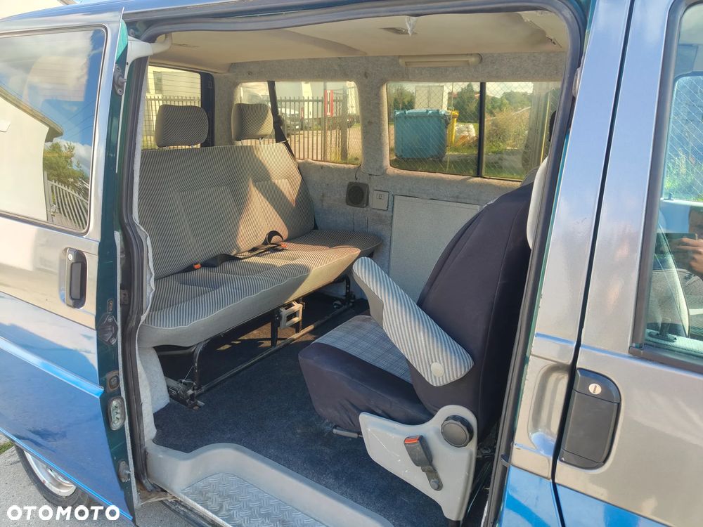 Volkswagen Multivan - 6