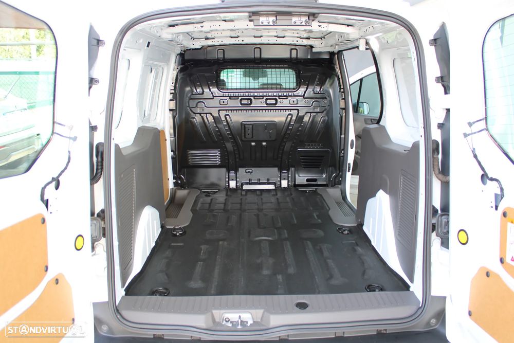 Ford Transit-Connect - 44