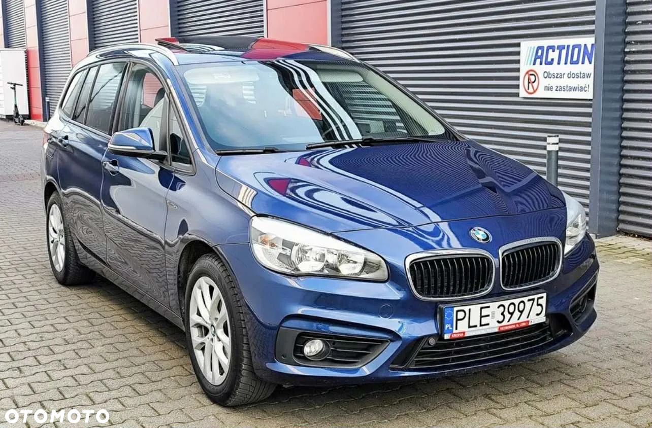 BMW Seria 2 218d - 1
