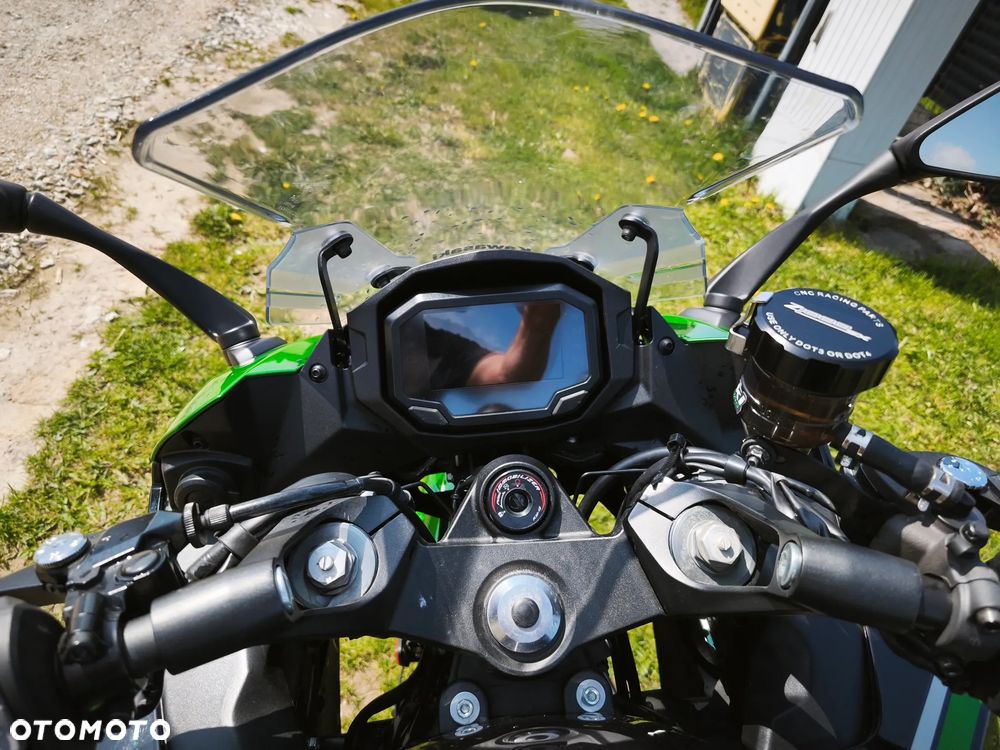 Kawasaki Ninja 1000 SX - 10