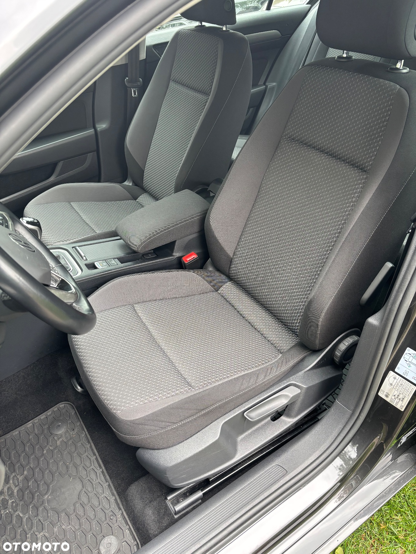 Volkswagen Passat 1.5 TSI EVO Business - 13