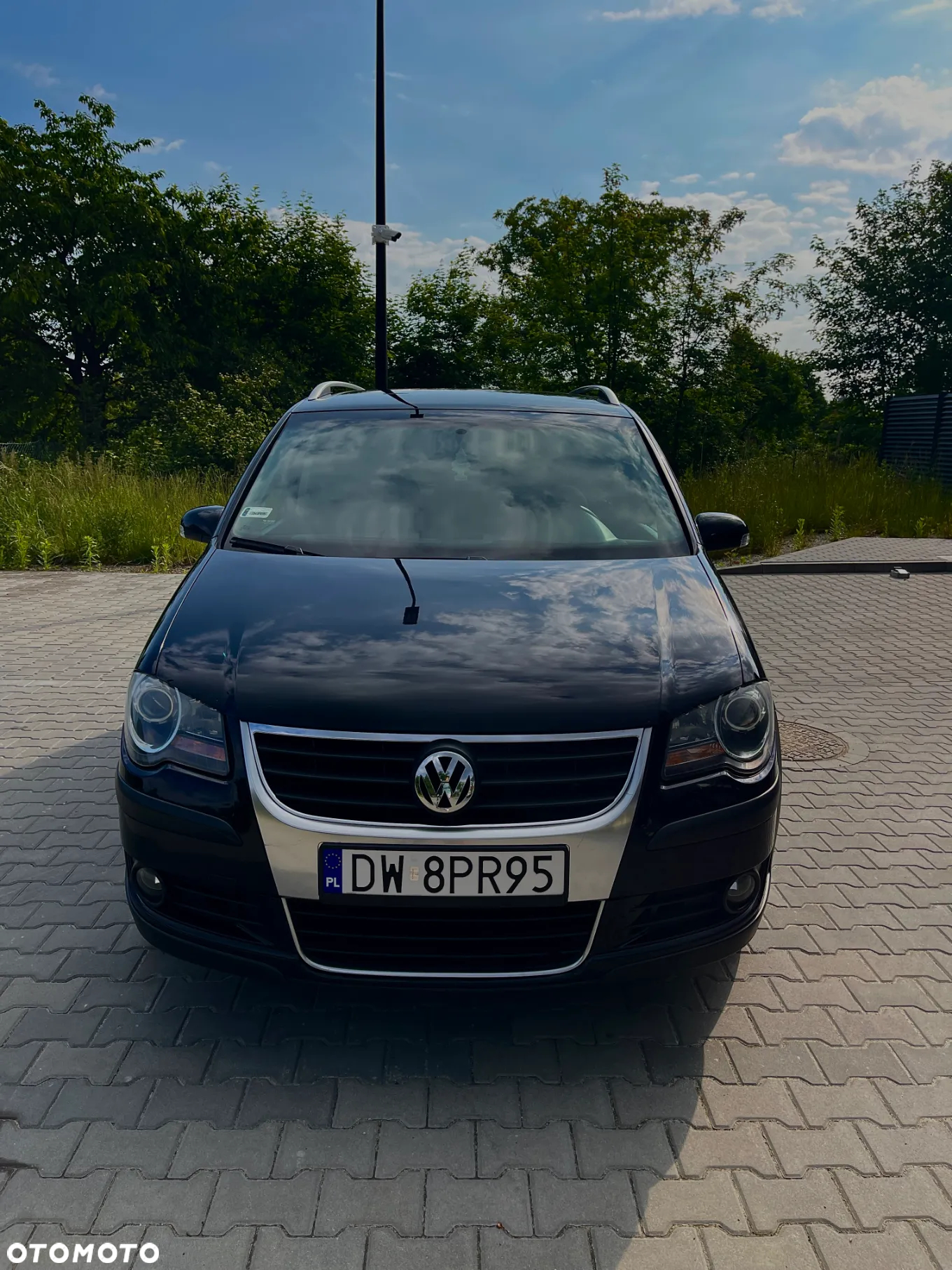 Volkswagen Touran 2.0 TDI DPF Cross - 3