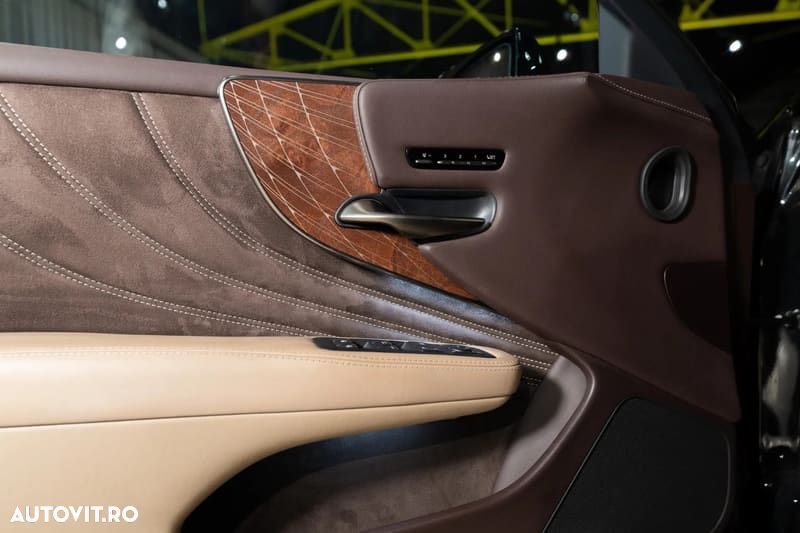 Lexus Seria LS - 29