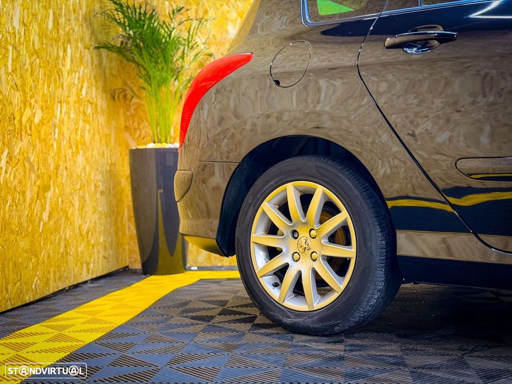 Peugeot 308 SW 1.6 HDi Executive CVM6 - 5