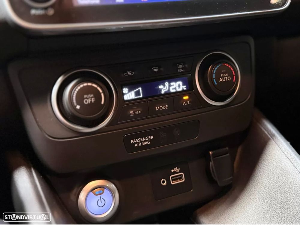 Nissan Leaf Acenta — fotografia 15