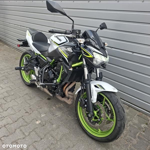 Kawasaki Z 650 - 7