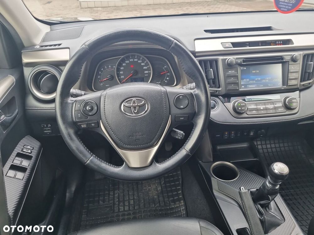 Toyota RAV4 - 17