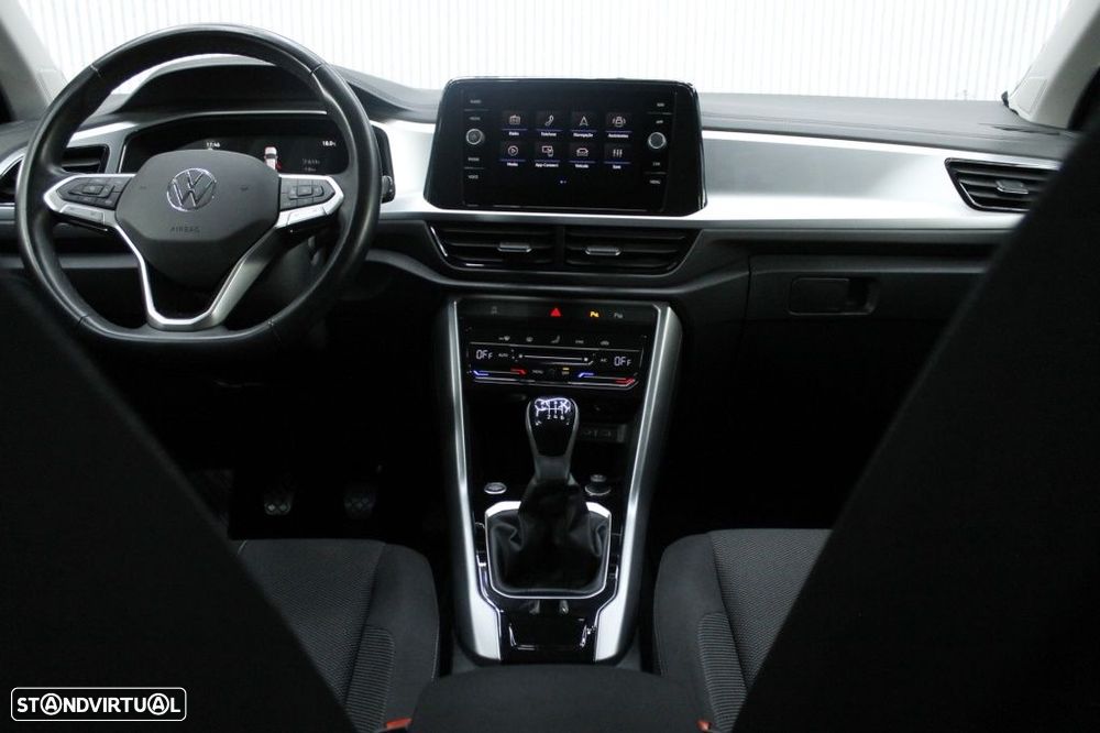 VW T-Roc 1.0 TSI Urban - 18