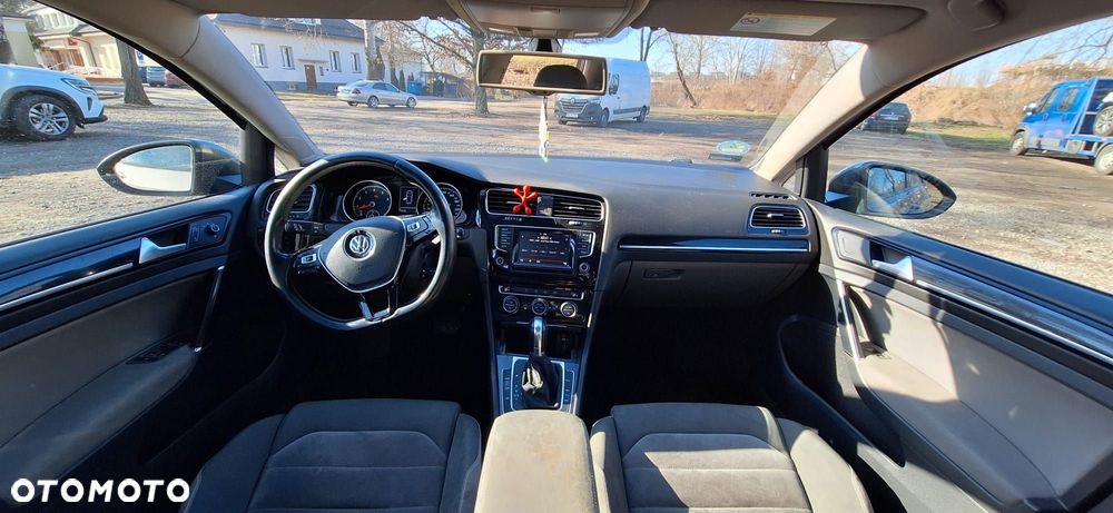 Volkswagen Golf 1.4 TSI BMT Highline DSG - 4