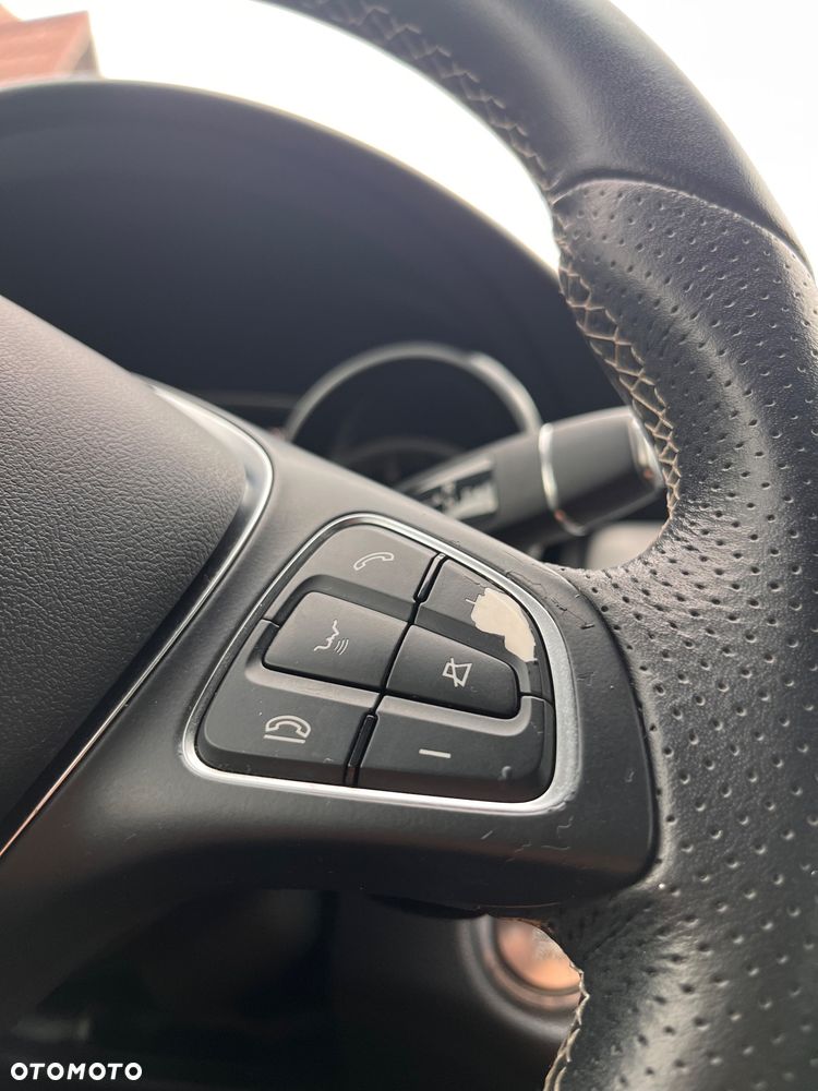 Mercedes-Benz CLA 250 4Matic 7G-DCT Sport - 13