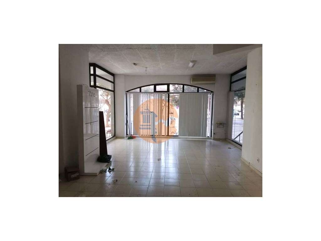 Monte Gordo Centro, Loja com Montra - Grande imagem: 4/4