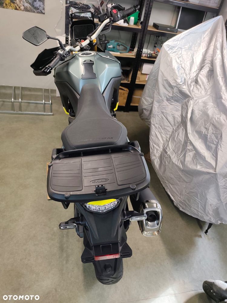 Suzuki V-STROM - 14