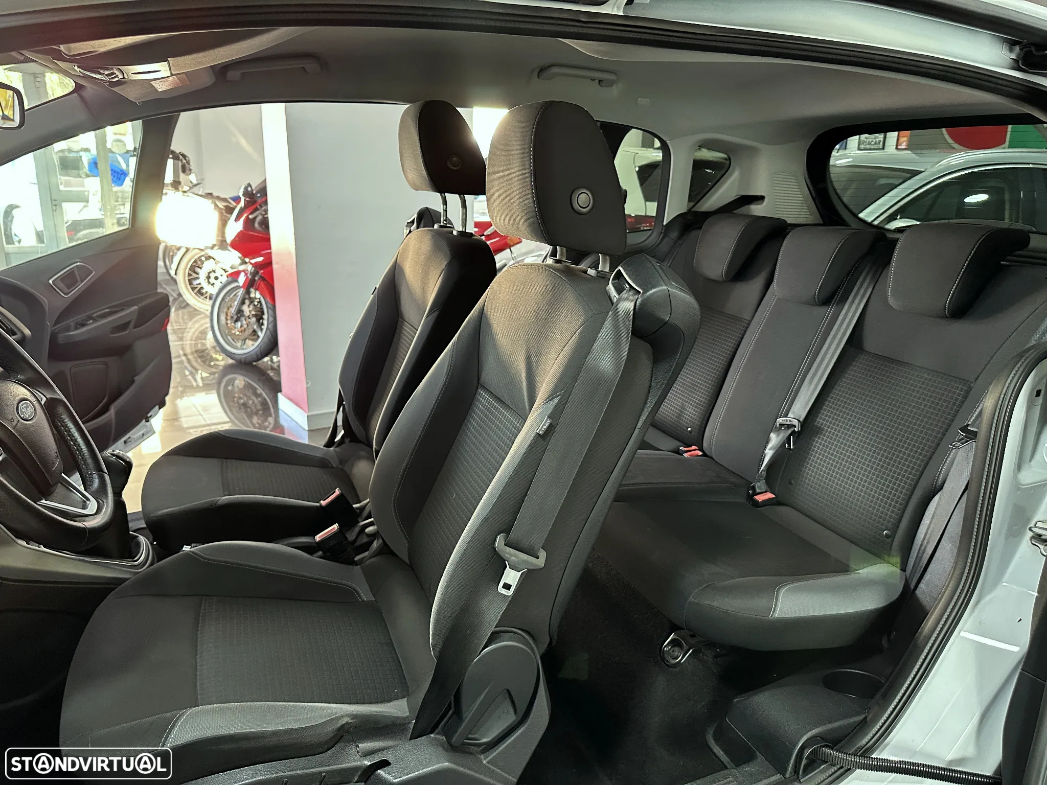 Ford B-Max 1.5 TDCi Titanium - 31