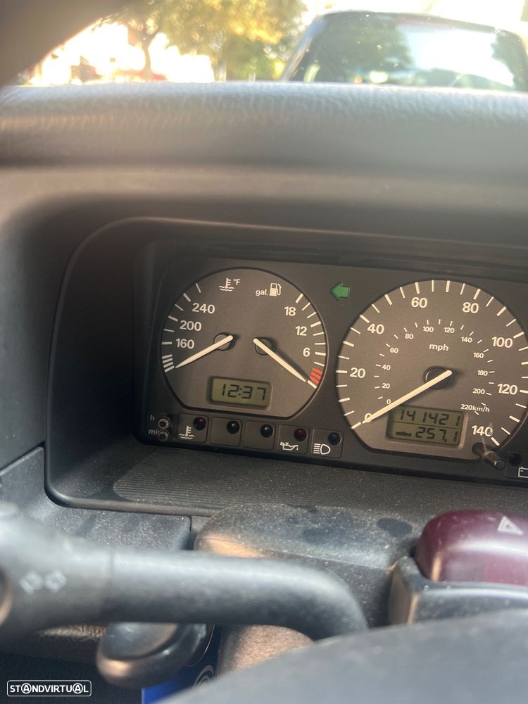 VW Passat 1.9 TDi Confortline - 3