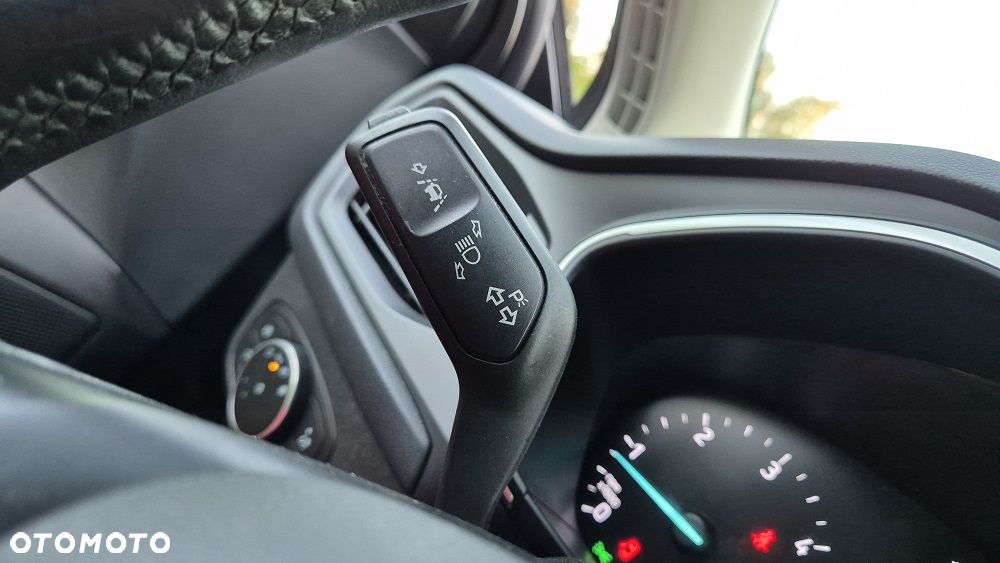 Ford Focus 1.5 EcoBlue STart-Stopp-System TITANIUM - 12