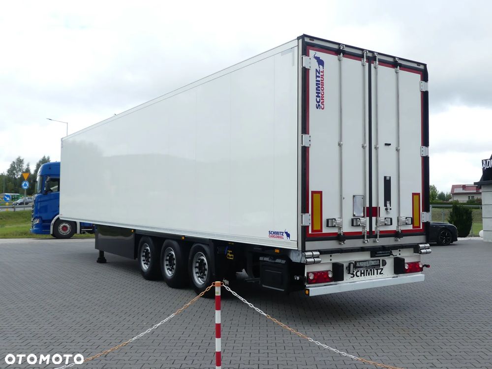 Schmitz Cargobull CHŁODNIA / OŚ PODNOSZONA / 3600 MTH / KWIATOWA / - 6