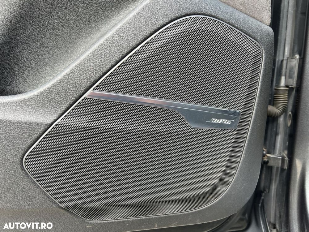 Audi Q7 3.0 50 TDI quattro Tiptronic S Line - 37