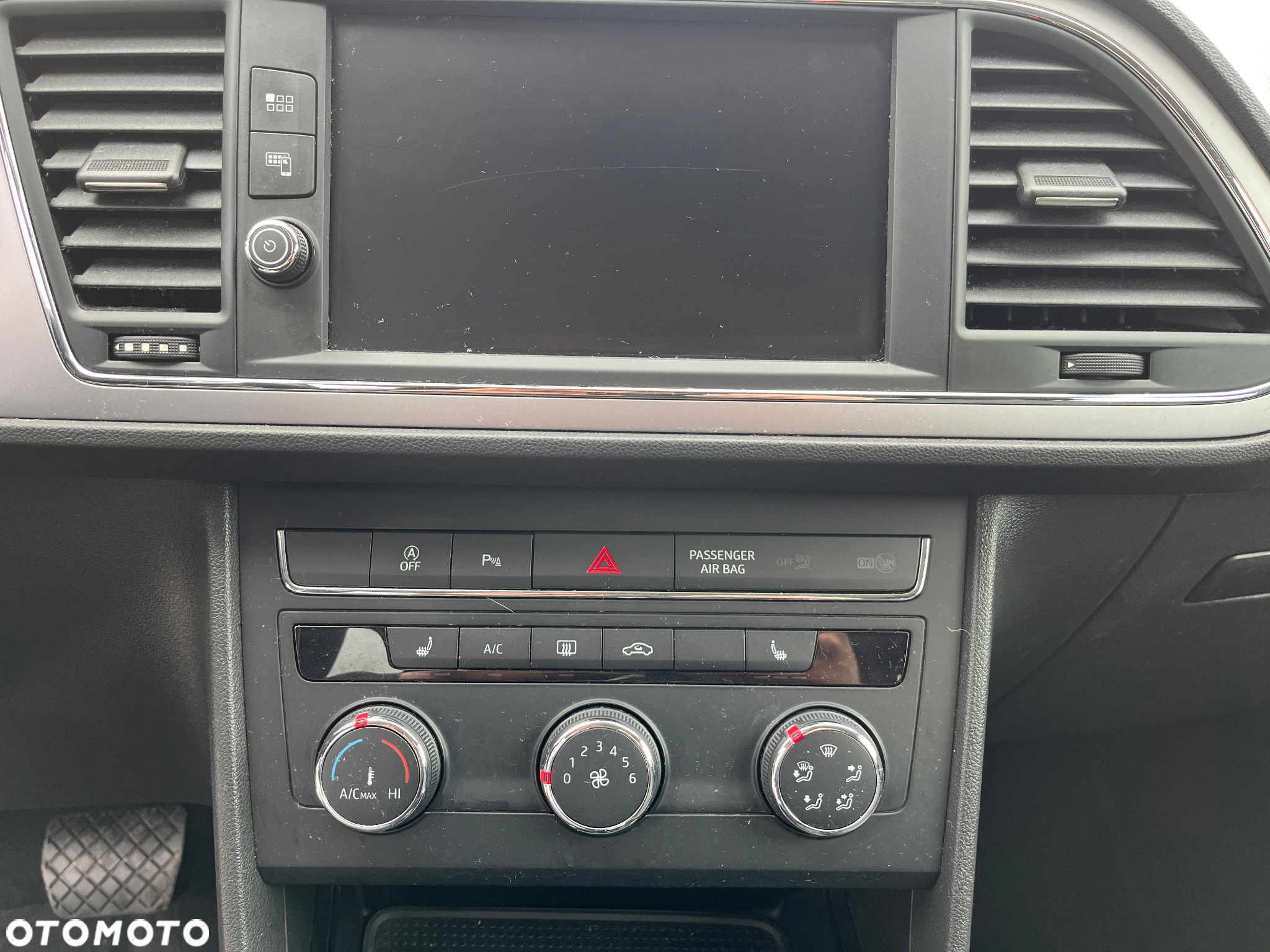Seat Leon 1.6 TDI DSG Xcellence - 26