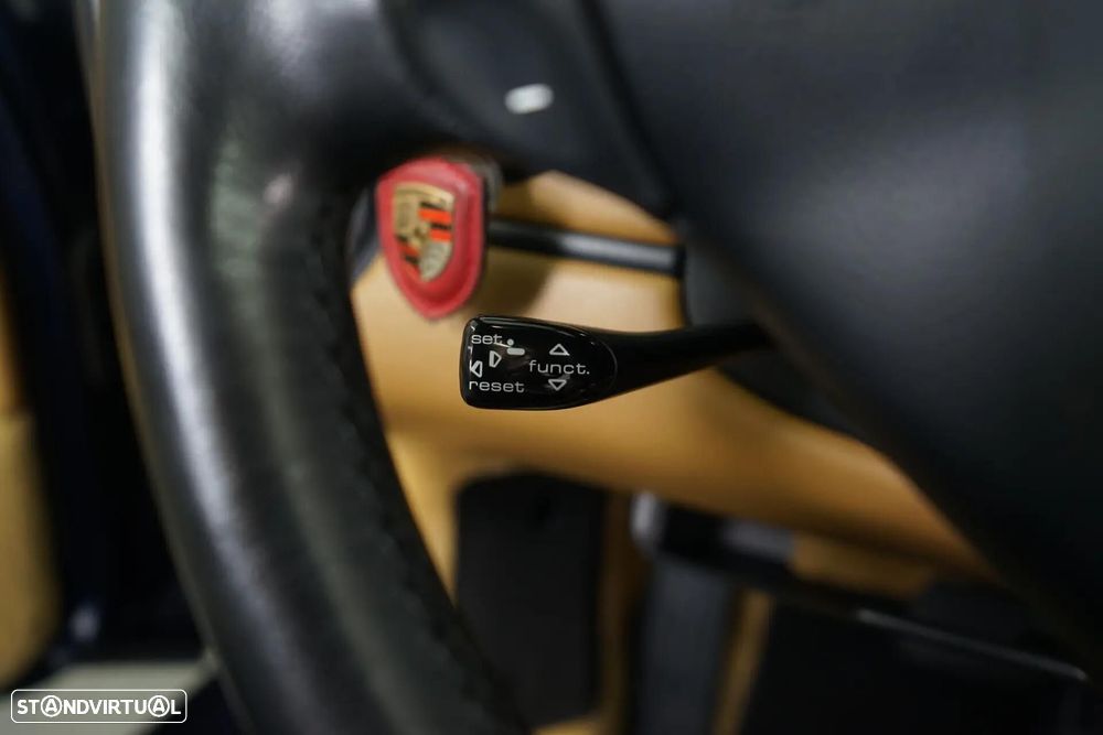 Porsche Boxster 2.5 Comfort - 26