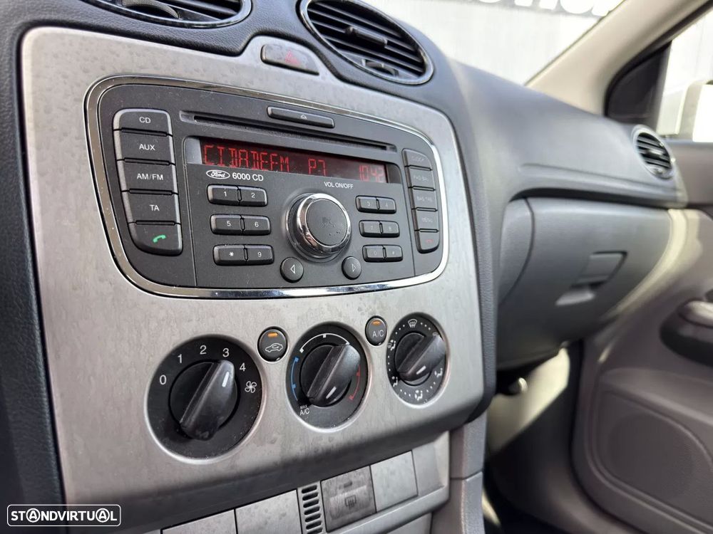 Ford Focus 1.6 TDCi ECOnetic - 13