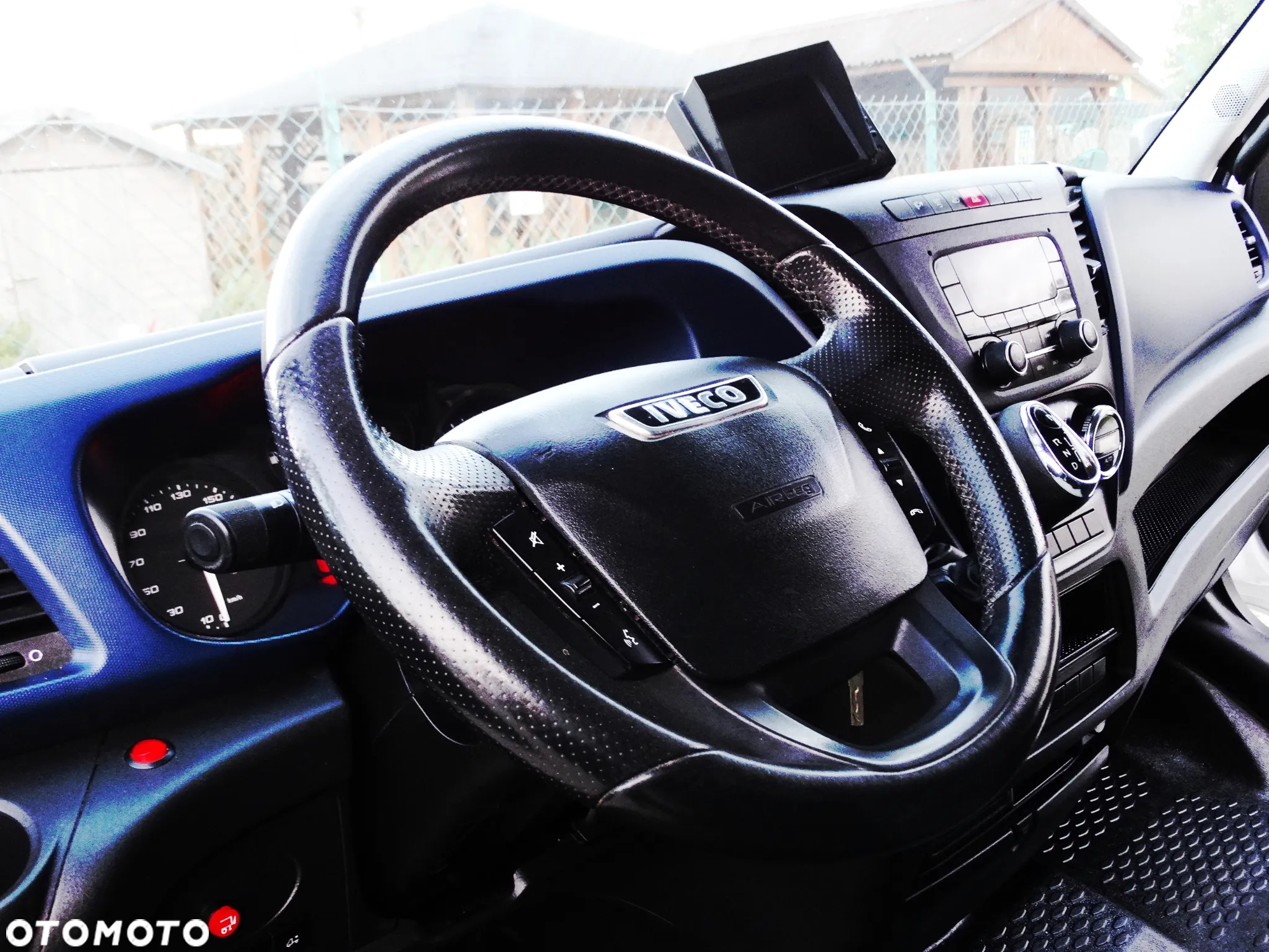 Iveco DAILY - 12