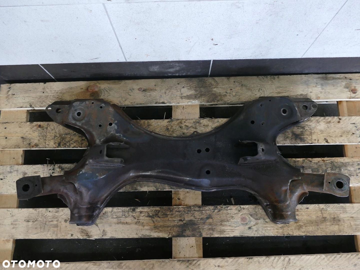 TOYOTA RAV4 II LIFT 2.0 D4D SANKI WÓZEK KOŁYSKA BELKA PRZÓD - 1