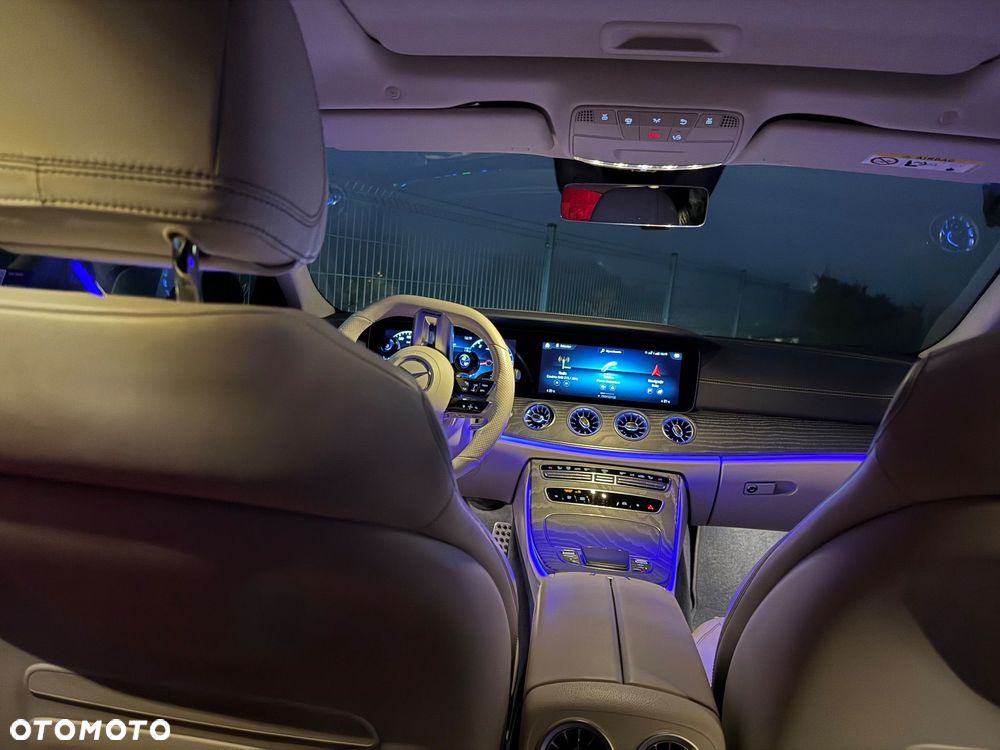 Mercedes-Benz CLS AMG 53 4-Matic+ - 12