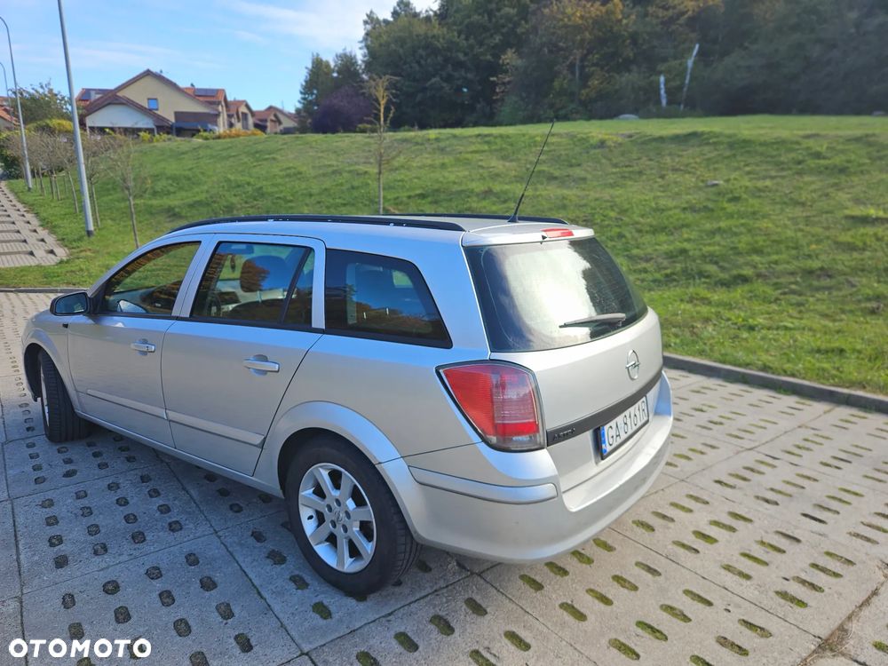 Opel Astra 2006 photo 3