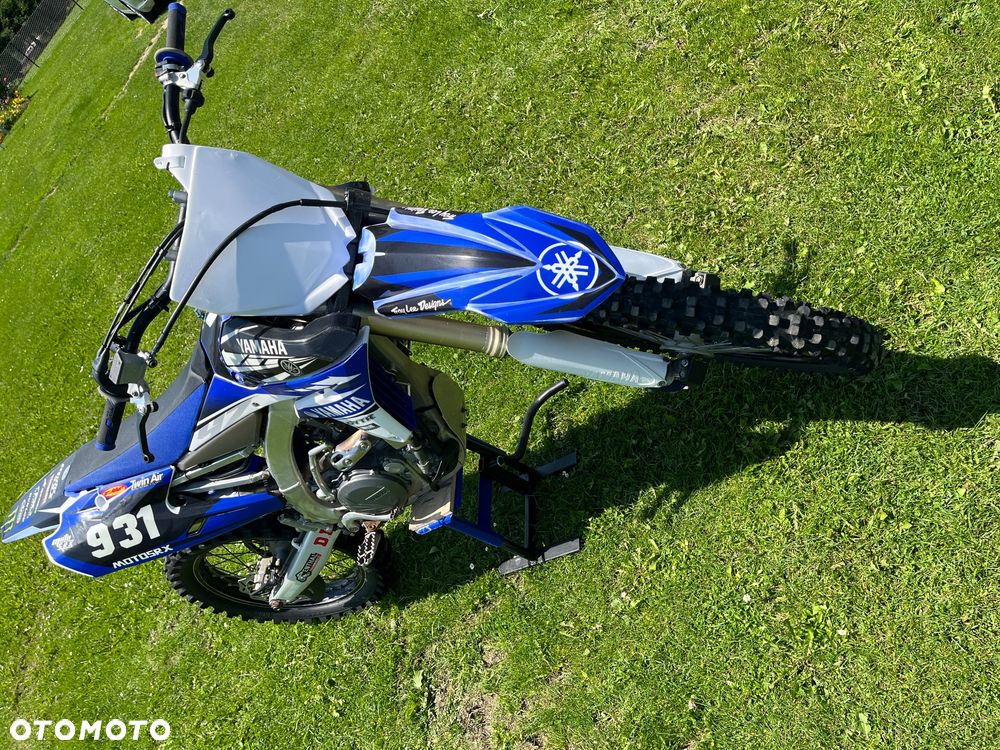 Yamaha YZF - 15