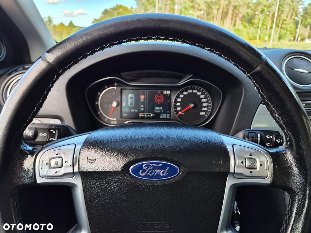 Ford Mondeo - 20