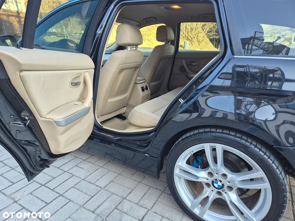 BMW Seria 3 320d - 19