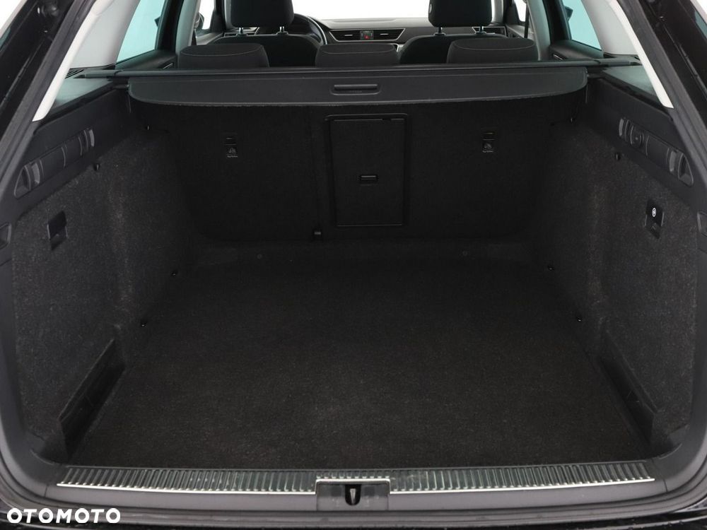 Skoda Superb 2.0 TDI Style DSG - 21