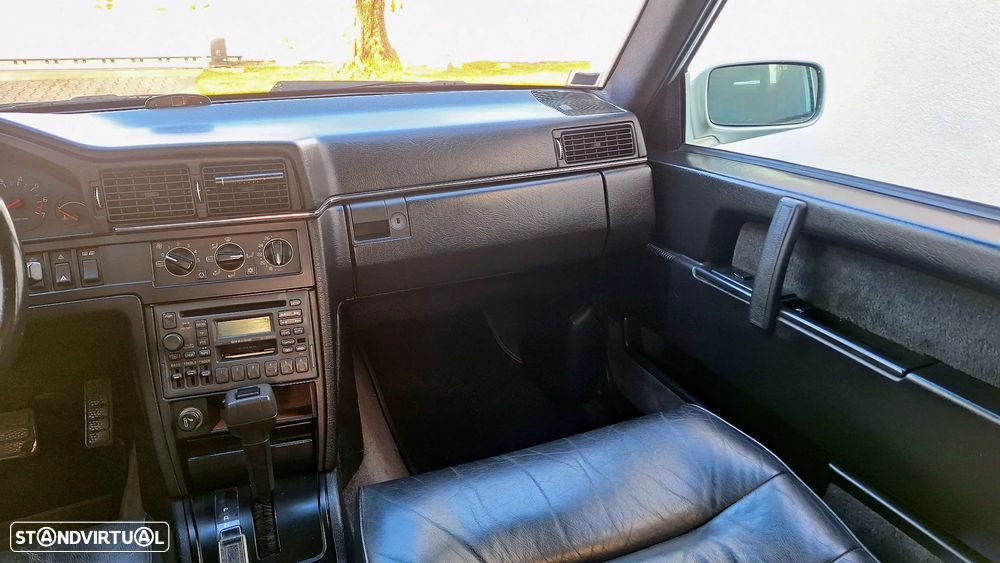 Volvo 760 GLE - 21