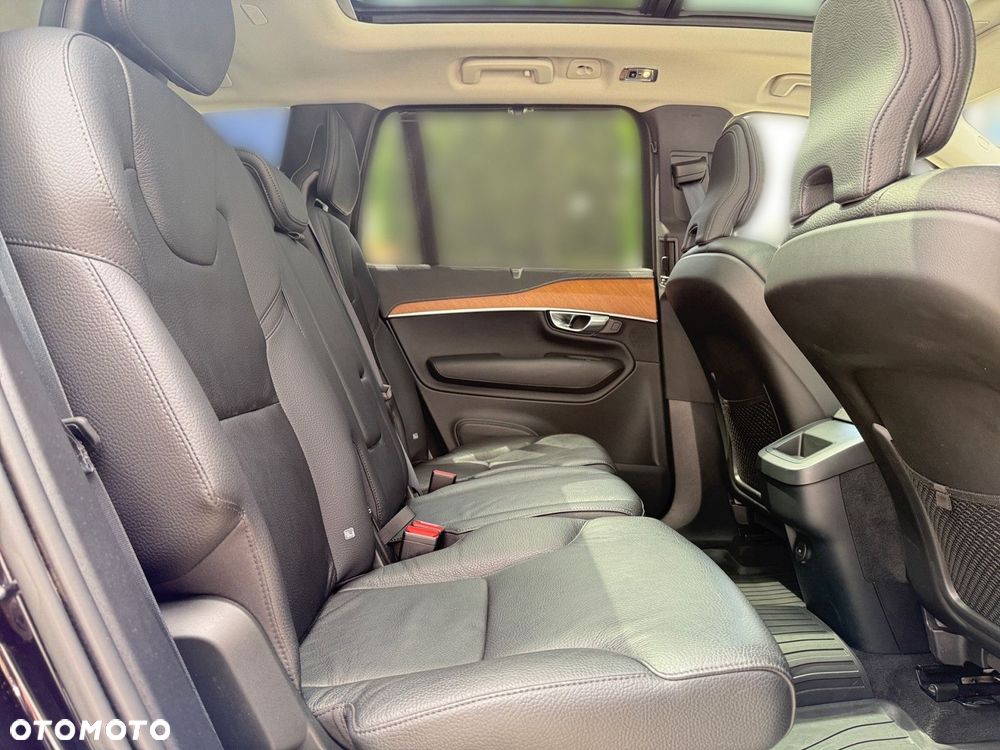 Volvo XC 90 - 27