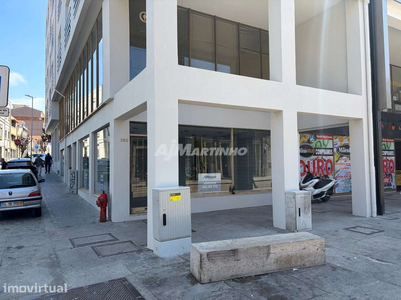 Loja, dois pisos, Matosinhos Brito Capelo - Grande imagem: 2/9