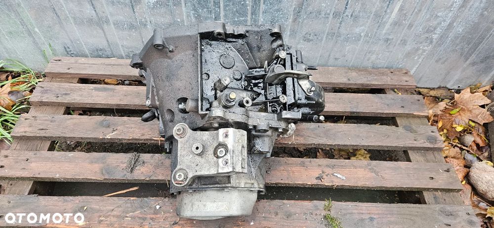 Skrzynia biegów 20et27 Peugeot 2008 Citroen 1,6 Blue HDI - 2
