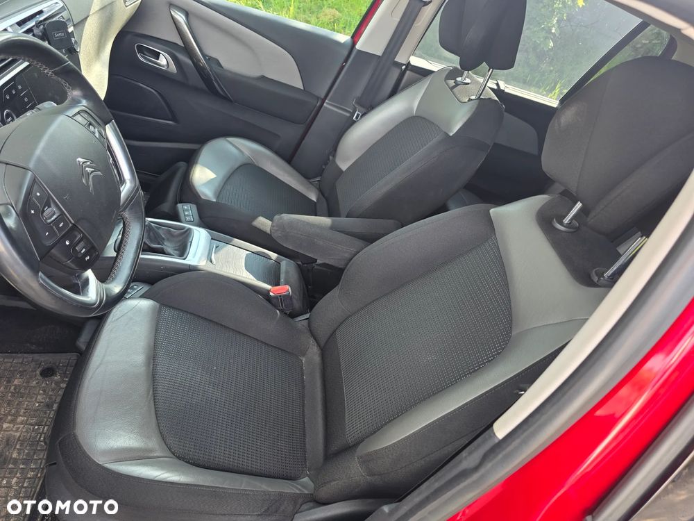 Citroën C4 Picasso 1.6 THP Exclusive - 8
