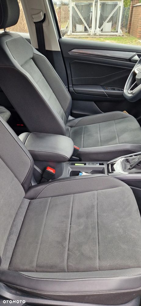 Volkswagen T-Roc 1.5 TSI Style DSG - 13