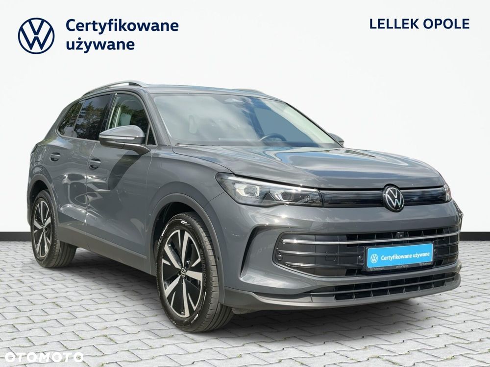 Volkswagen Tiguan - 4