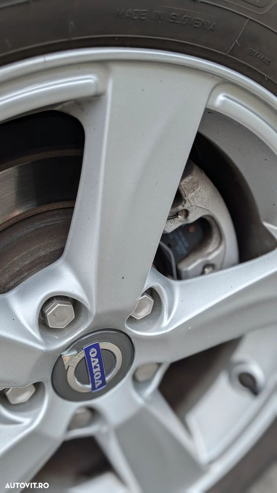 Volvo V40 D2 ECO Kinetic - 8