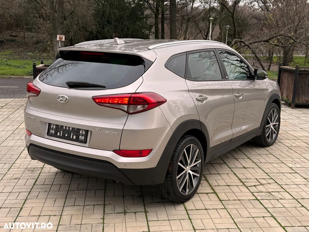 Hyundai Tucson blue 1.7 CRDi 2WD DCT Premium - 14