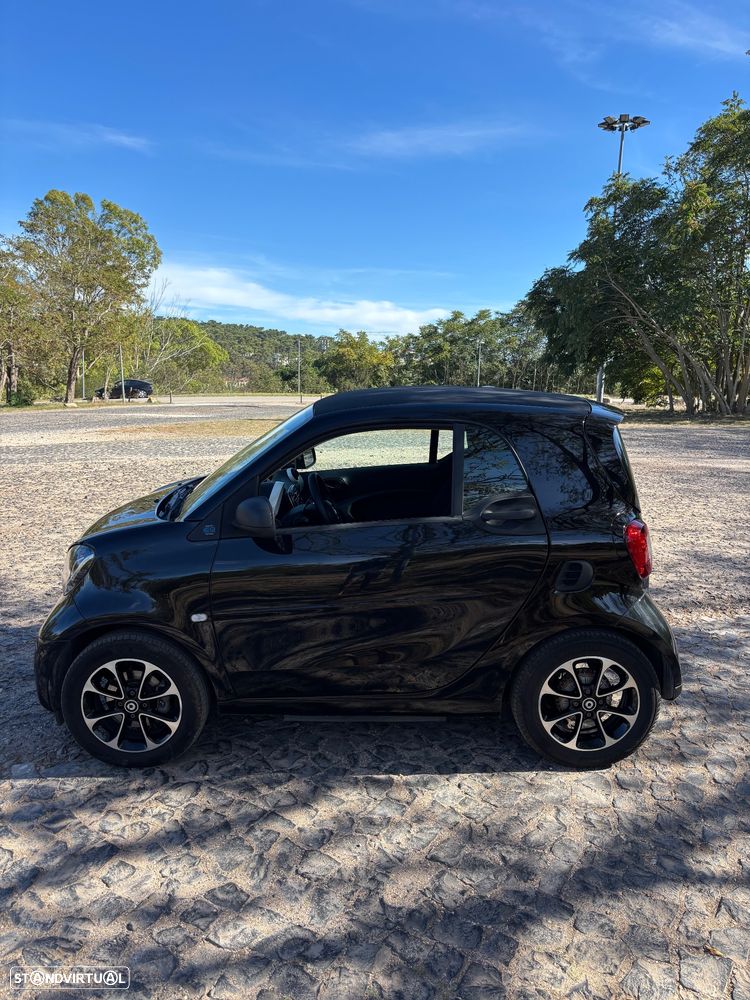 Smart Fortwo Coupé 2021 photo 3
