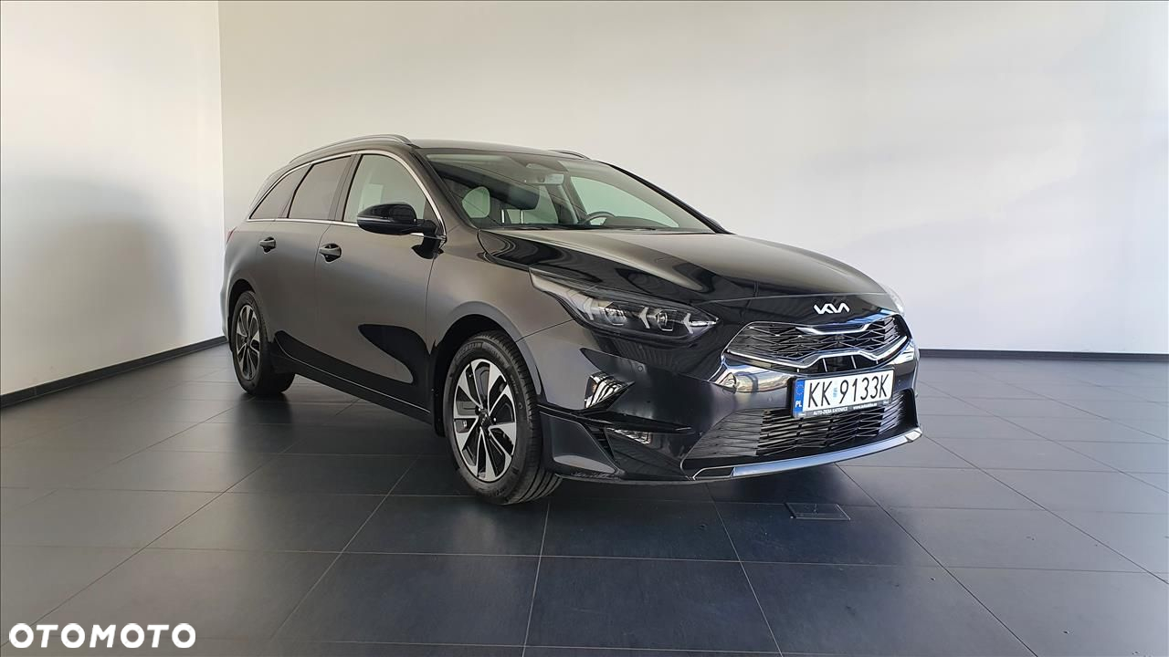 Kia Ceed 1.5 T-GDI Tribute - 2
